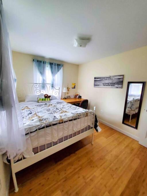 רוקוויל 5 Star Room/Close To Town Center And Everything/5 Min Walk Metro מראה חיצוני תמונה