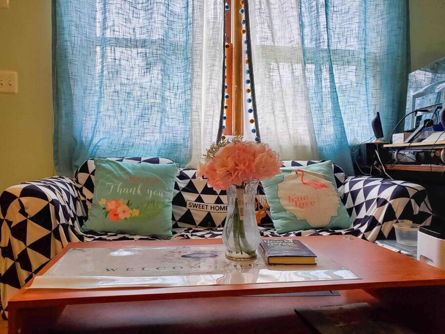 רוקוויל 5 Star Room/Close To Town Center And Everything/5 Min Walk Metro מראה חיצוני תמונה